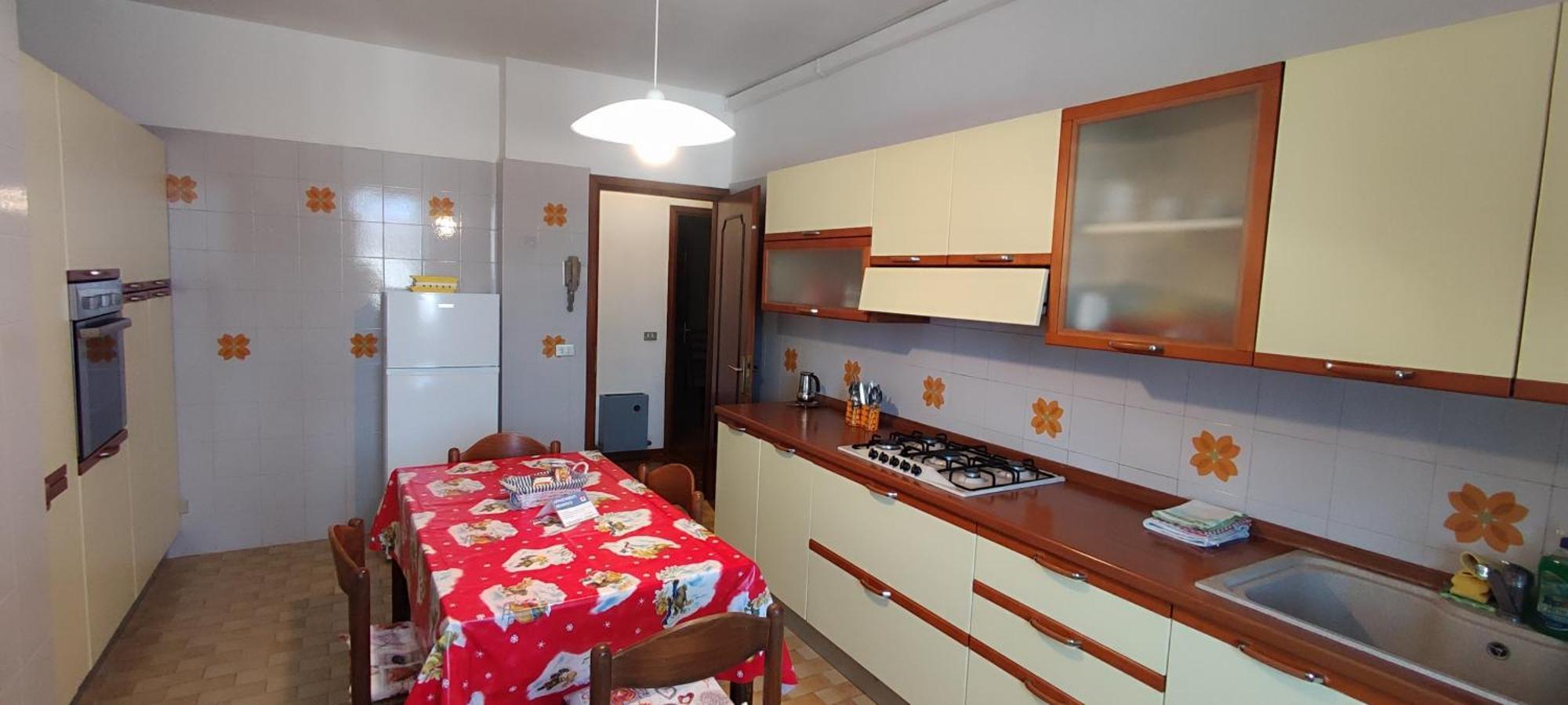 Attico Nel Borgo Apartment Torri Del Benaco Bagian luar foto